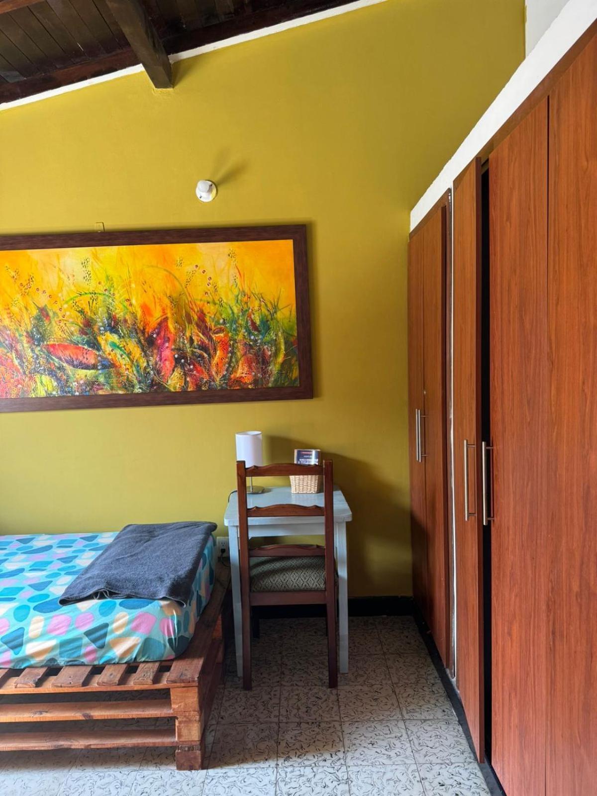 Tatami Hostel บูการามังกา ภายนอก รูปภาพ