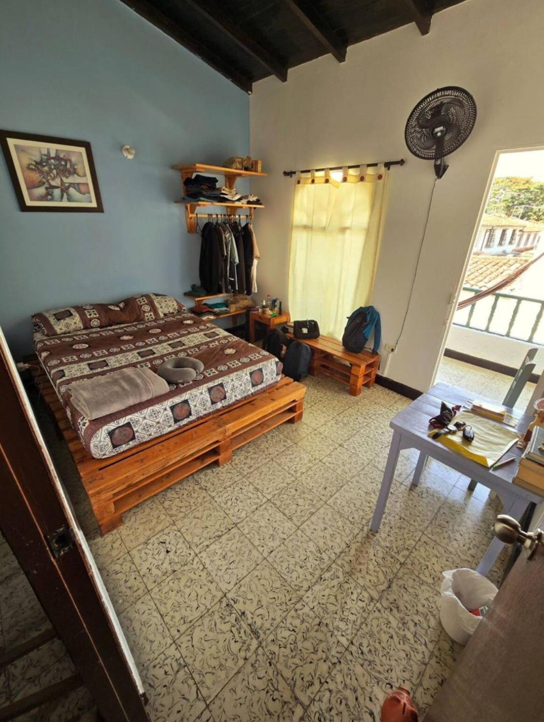 Tatami Hostel บูการามังกา ภายนอก รูปภาพ